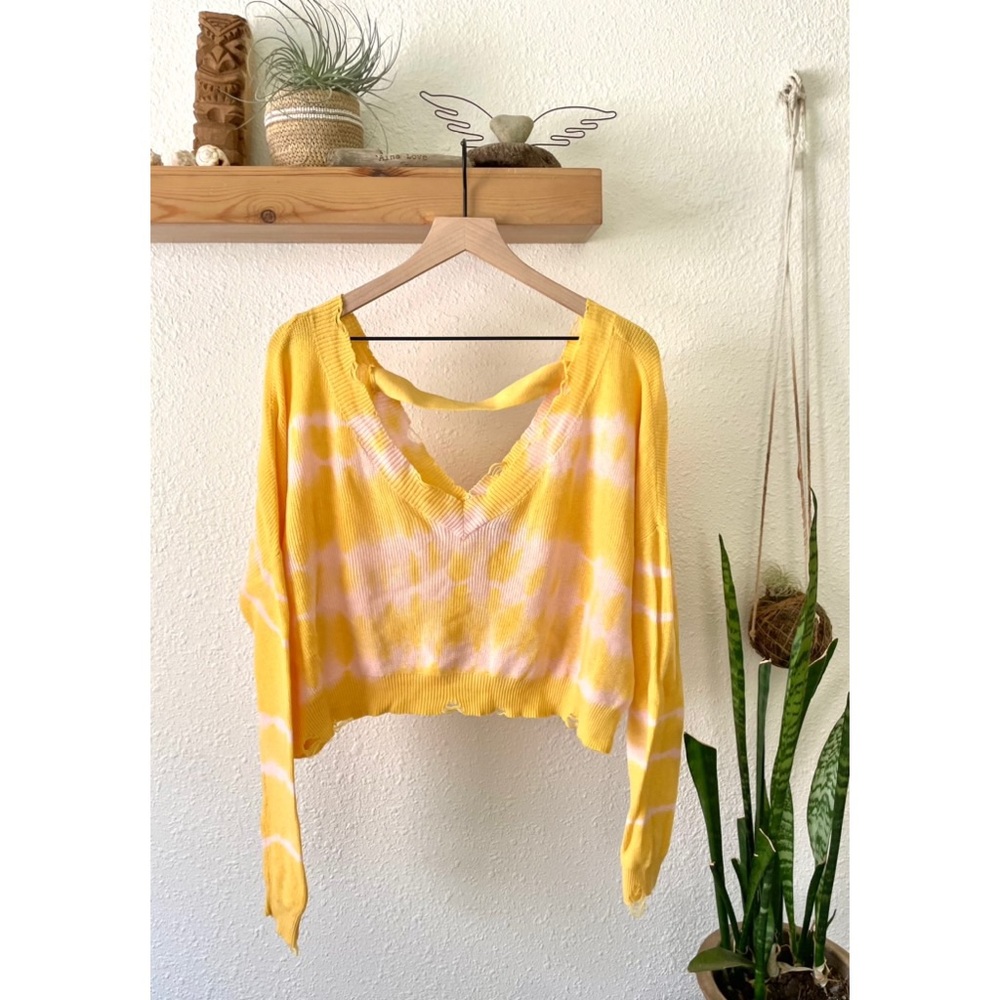 Fate tye die knit top